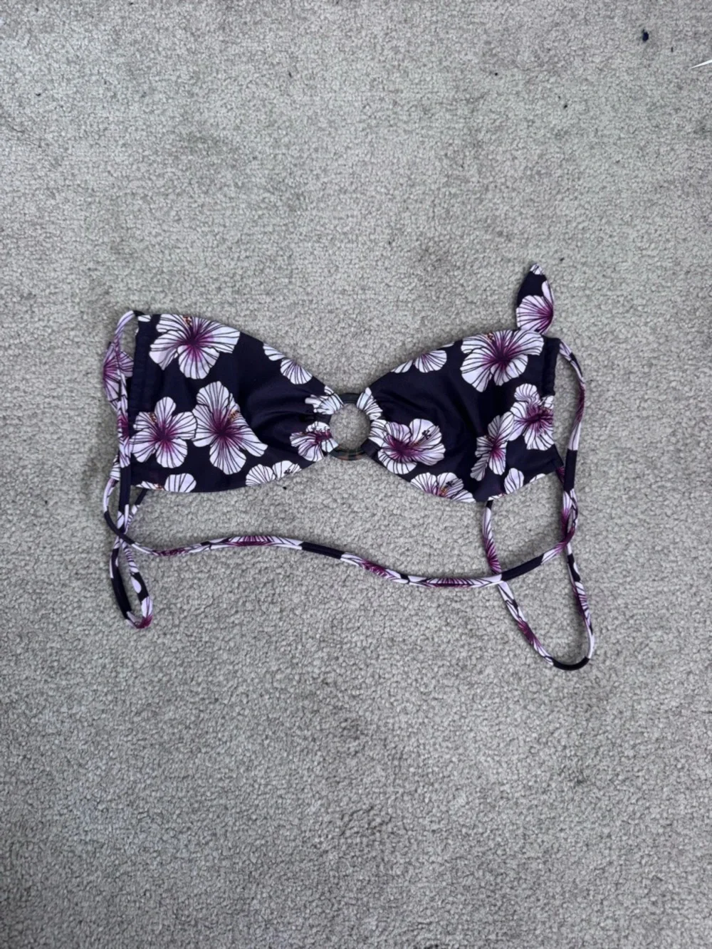 Benoa Bikini - Picture 2 of 3